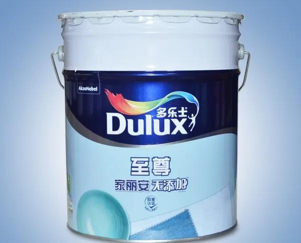 家庭画墙布置-全家福挂在沙发上好吗？