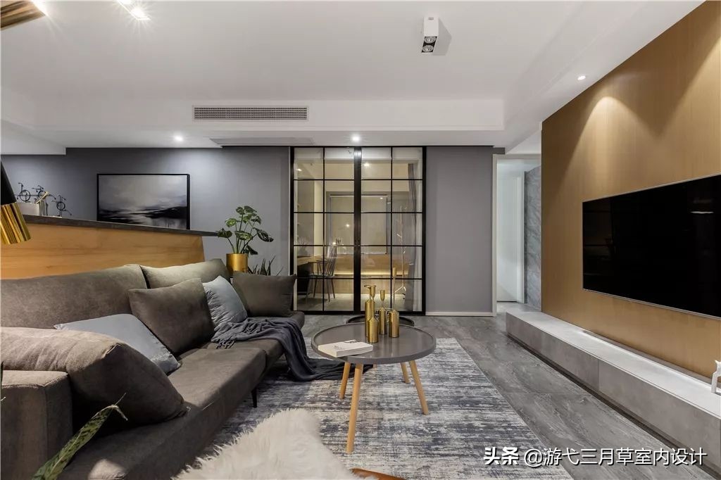 无设计不装修可以吗-现代装修似乎开始流行一股风潮，客厅无主灯的设计，你喜欢吗？