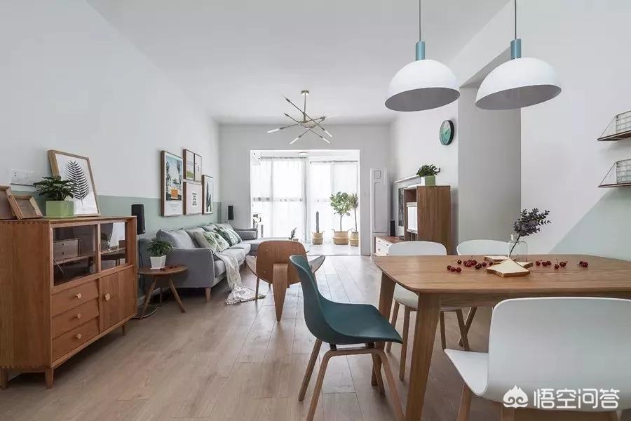 最新装修吊顶效果图大全-装修客厅不吊顶，走一圈宽石膏线好看吗？还有哪些好的建议？