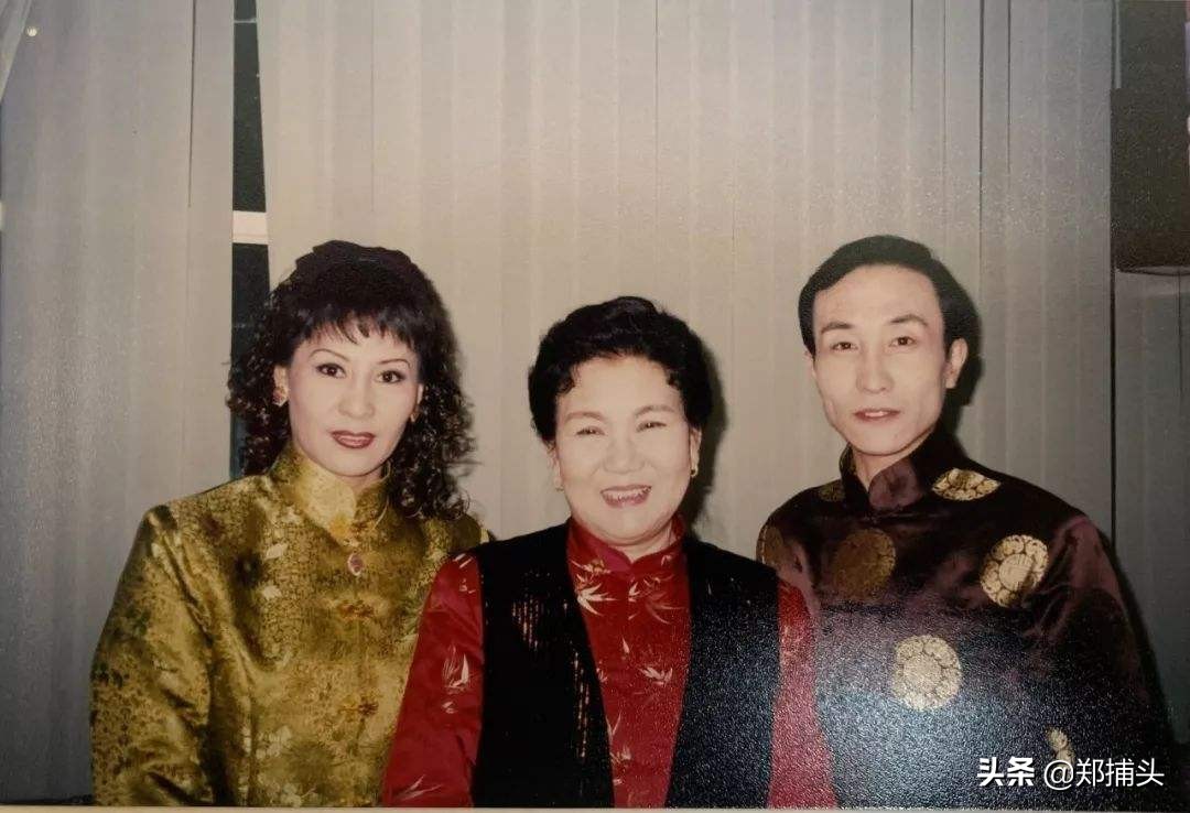 巩汉林小品有哪些-小品《走四方》里巩汉林唱“您看这道菜群英荟萃，要您老八十一点都不贵…”根据什么歌改编？