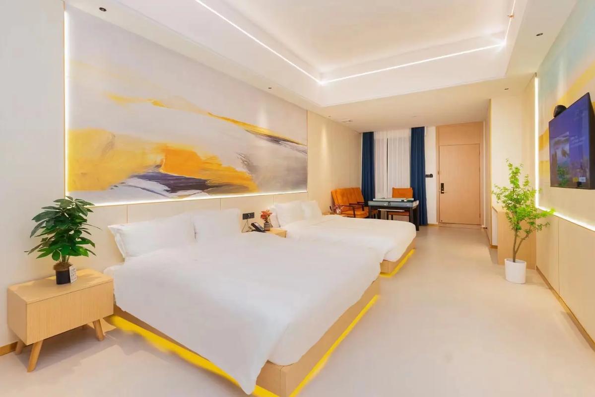 酒店装修装潢-开宾馆要办哪些证件？这些证件在装修前办好还是在装修好后办？先办消防还是办其他的？