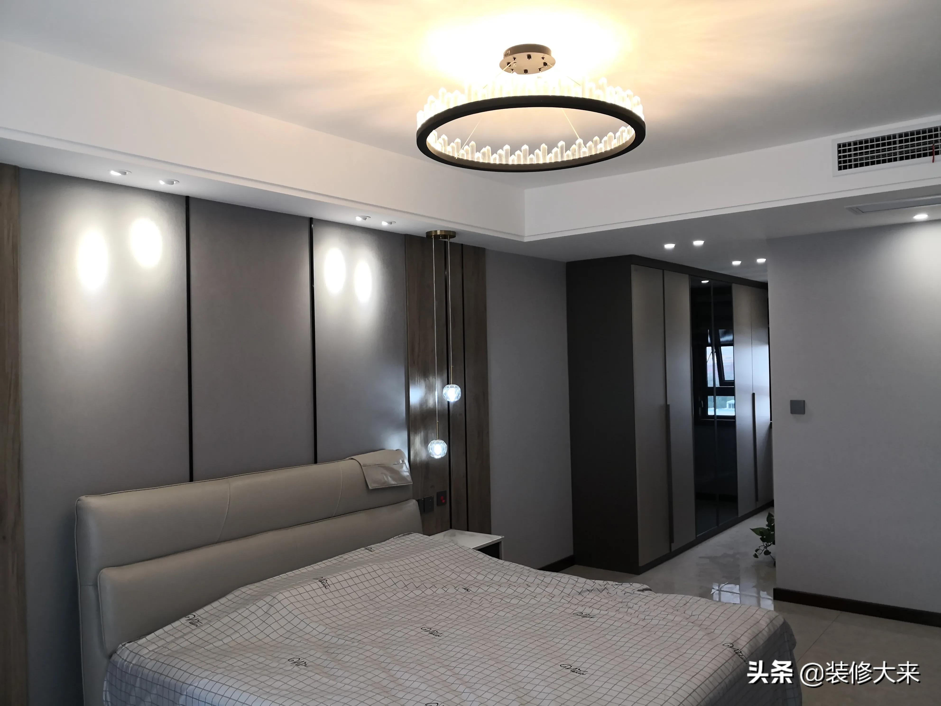 家装设计师平均工资在多少-室内设计师一般工资多少？